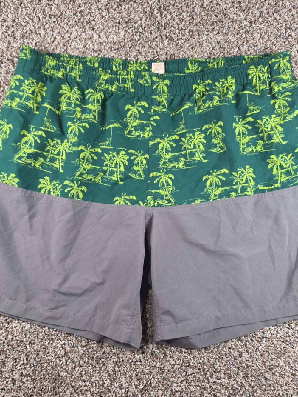 Duluth Trading Co Mens Sz 3XL Lined Swim Trunks Swimsuit Gray Green Palm Tree